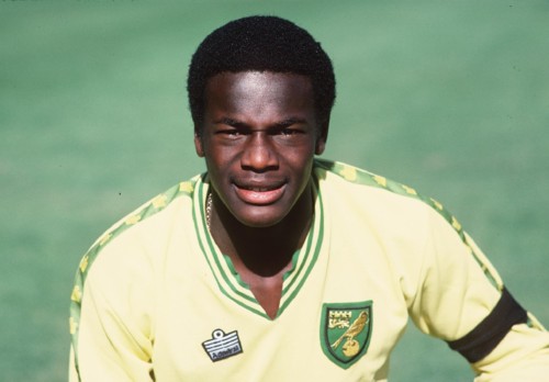 Justin Fashanu  futebolista gay.jpg