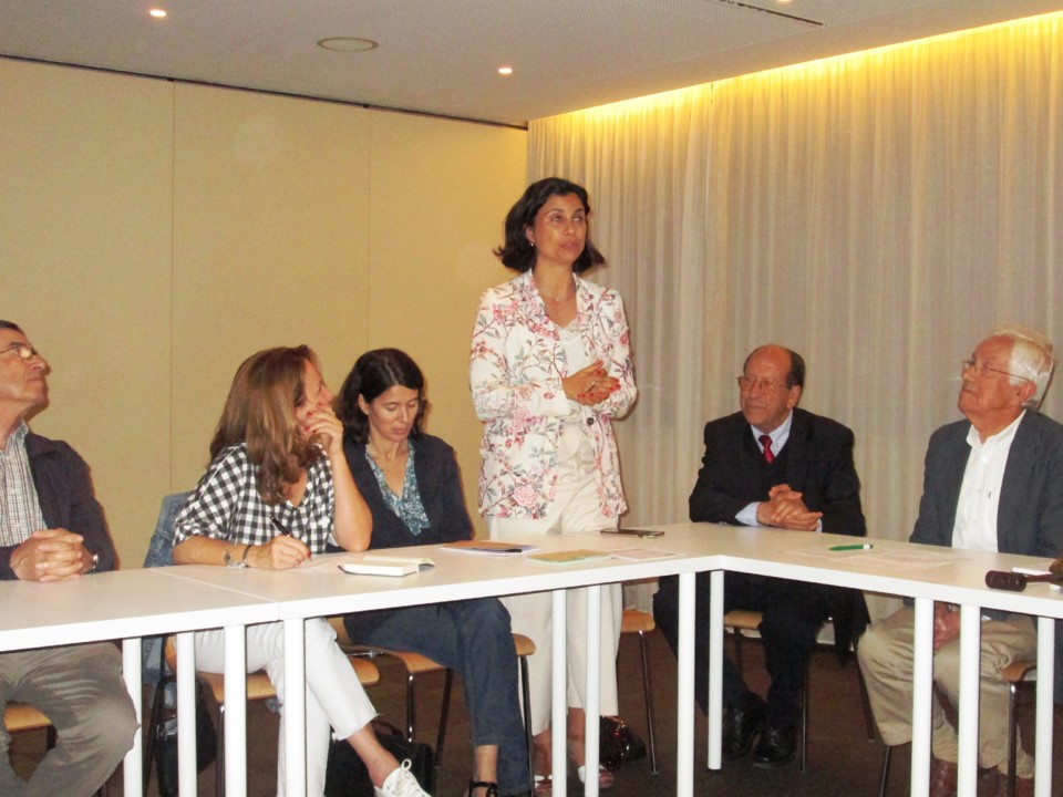 Entrega de Bolsas (2).JPG