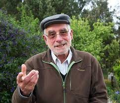 Padre M&aacute;rio de Oliveira.jpg
