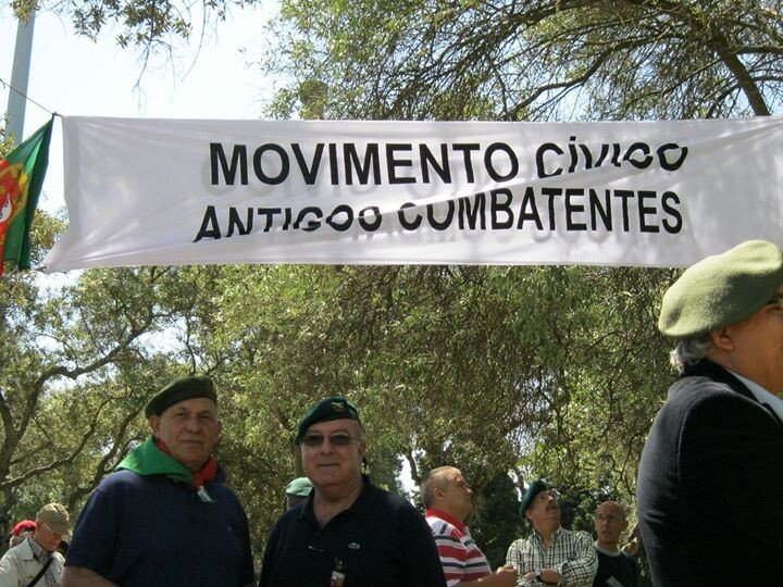mac-ze ferreira e capela.jpg