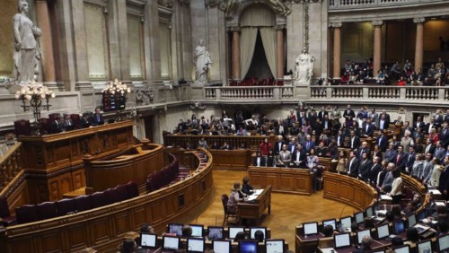 2017-11-30 AR bancadas esquerda.jpg