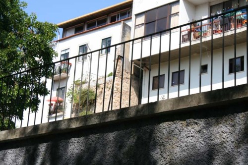Muralha. Couraça de Lisboa 1.JPG Muralha. Couraça de Lisboa 1.JPG