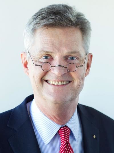 Knaack_Holger.jpg Knaack_Holger.jpg