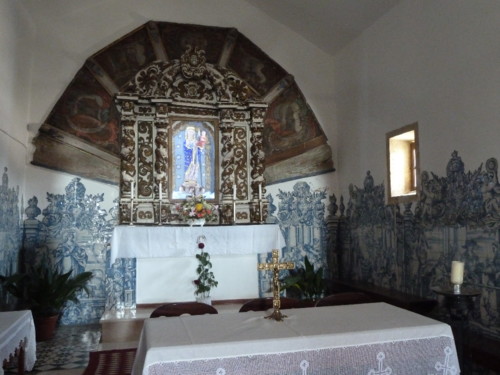 Capela da Senhora da Alegria capela-mor.JPG Capela da Senhora da Alegria capela-mor.JPG