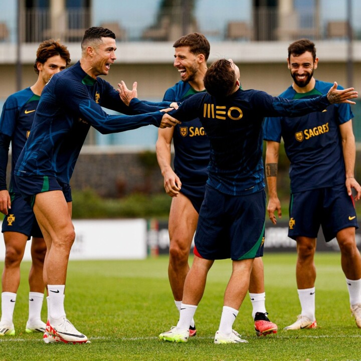 375060052_870980644391249_7201663126204957887_n.jp