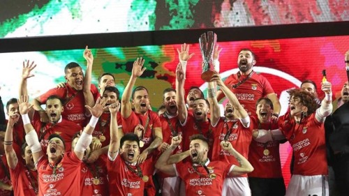 Futsal_Benfica_conquista_Taça_da_Liga.jpg