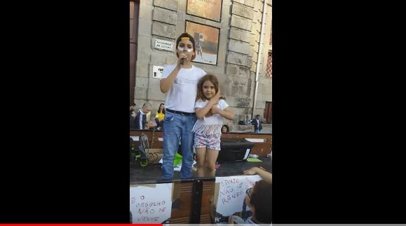 Francisco Fernandes e irmã Marcha Orgulho Porto.J