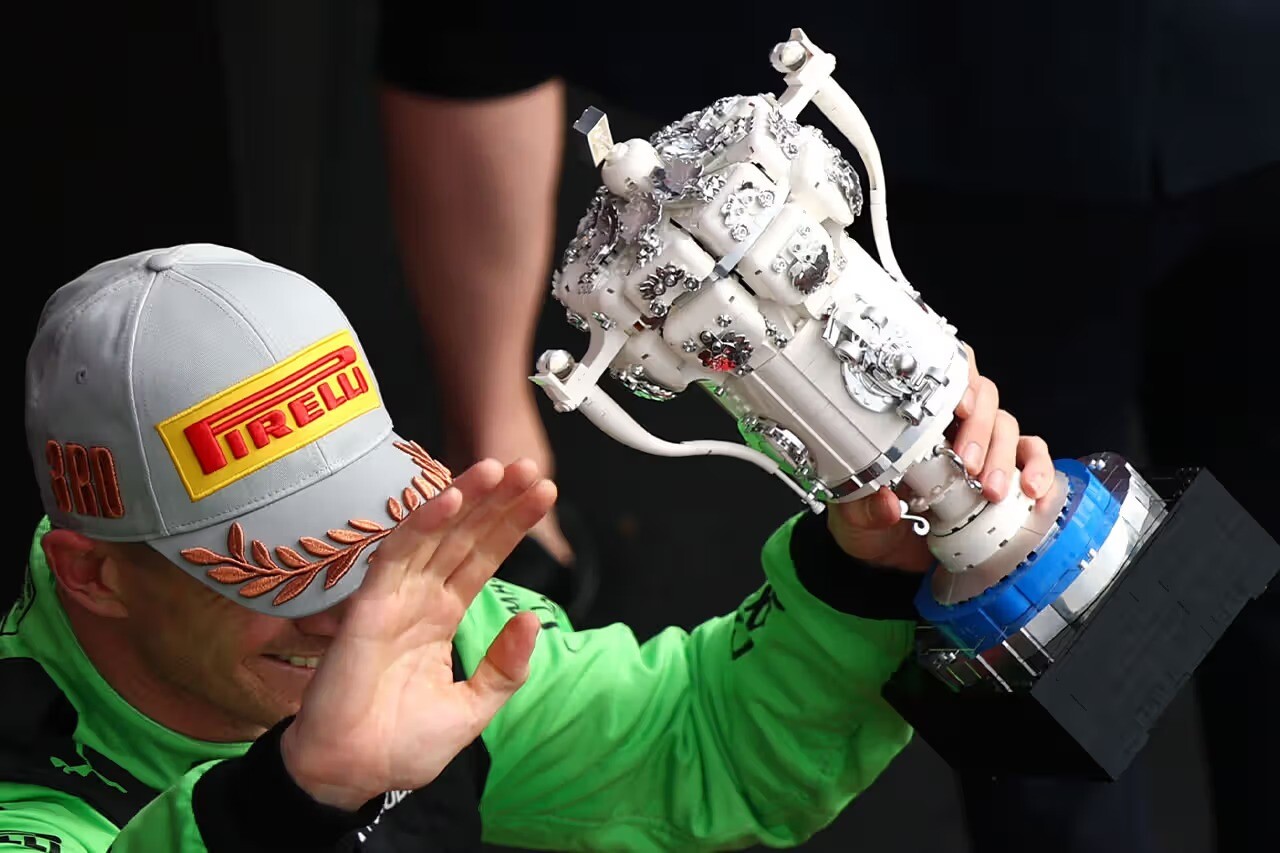 imgi_124_https%3A%2F%2Fhypebeast.com%2Fimage%2F202