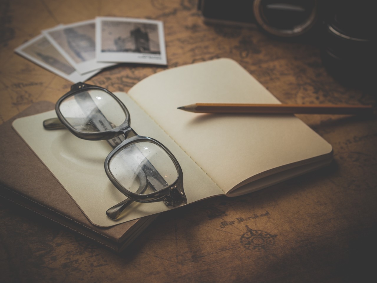 antique-blank-blur-269825.jpg