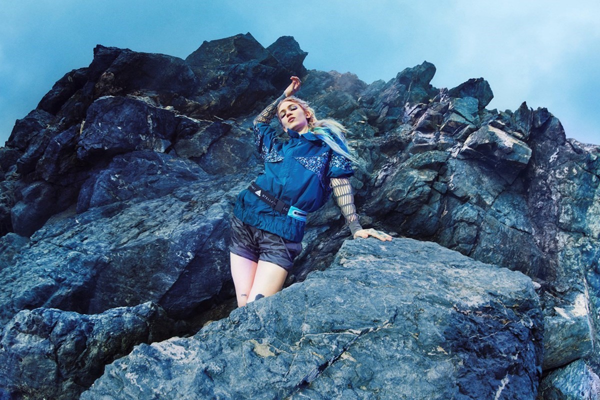 adidas-stella-mccartney-grimes-fw-19-lookbook-01.j