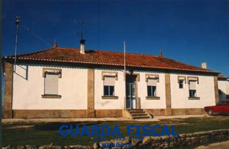 Posto de Soutelinho da Raia.jpg