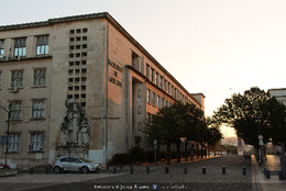 Nascer do sol na Universidade Coimbra FMUC