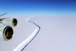Fissura na plataforma Larsen C, Antártica