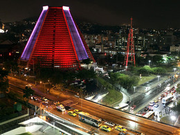 Centro Hist&oacute;rico - Passeio Noturno - Catedral Met